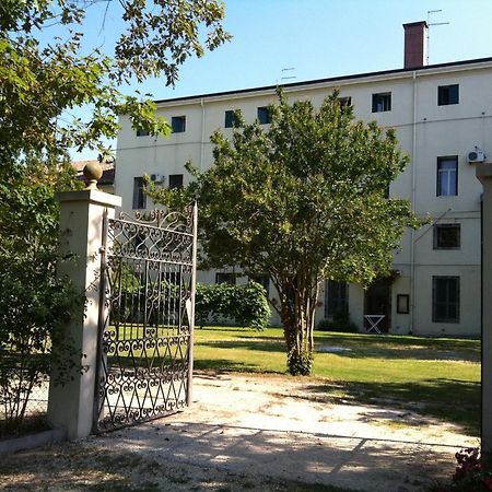 Villa Carrer Porto Viro Eksteriør billede
